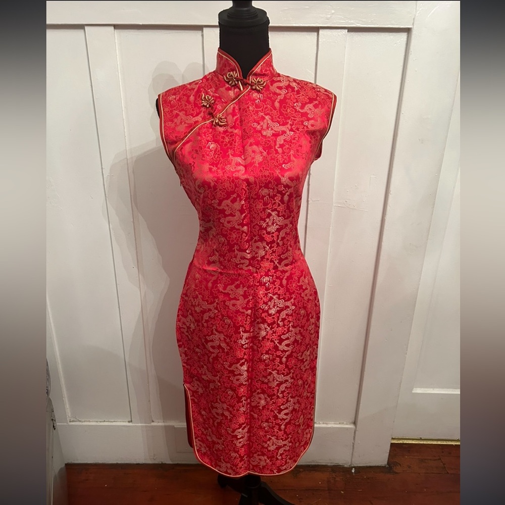 ❤️Simply Stunning Vintage Red Traditional Chinese Dress❤️